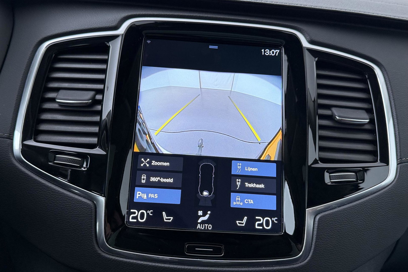 Volvo XC90 T8 Inscription | HEICO | Harman/Kardon | Panoramadak | 360° Camera | Head-Up | Trekhaak | Stoel+Stuurverwarming | ACC | 22 Inch