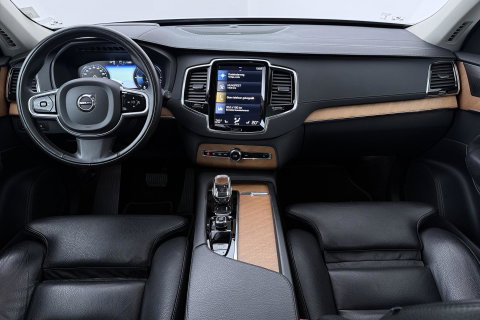 Volvo XC90 T8 Inscription | HEICO | Harman/Kardon | Panoramadak | 360° Camera | Head-Up | Trekhaak | Stoel+Stuurverwarming | ACC | 22 Inch