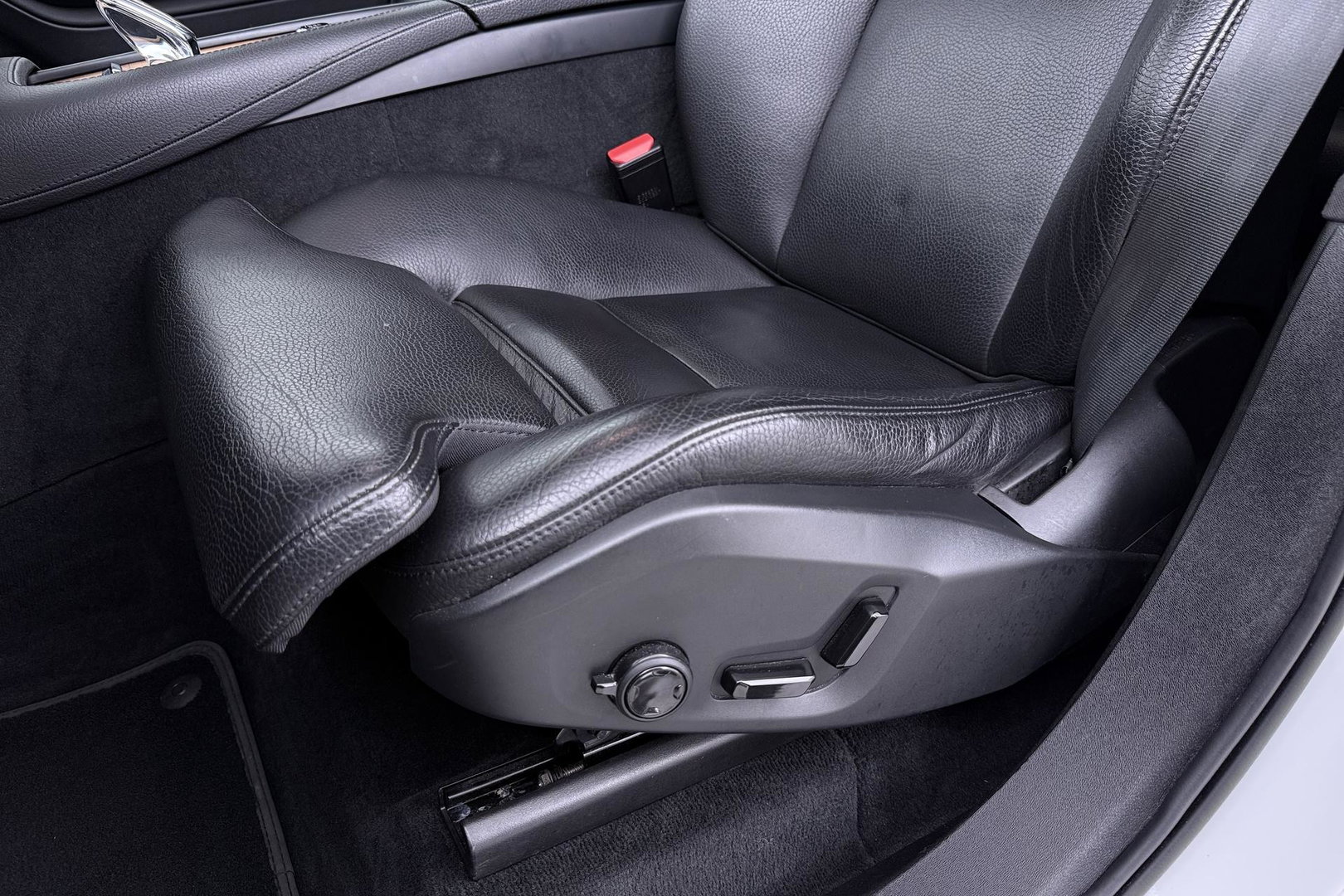 Volvo XC90 T8 Inscription | HEICO | Harman/Kardon | Panoramadak | 360° Camera | Head-Up | Trekhaak | Stoel+Stuurverwarming | ACC | 22 Inch