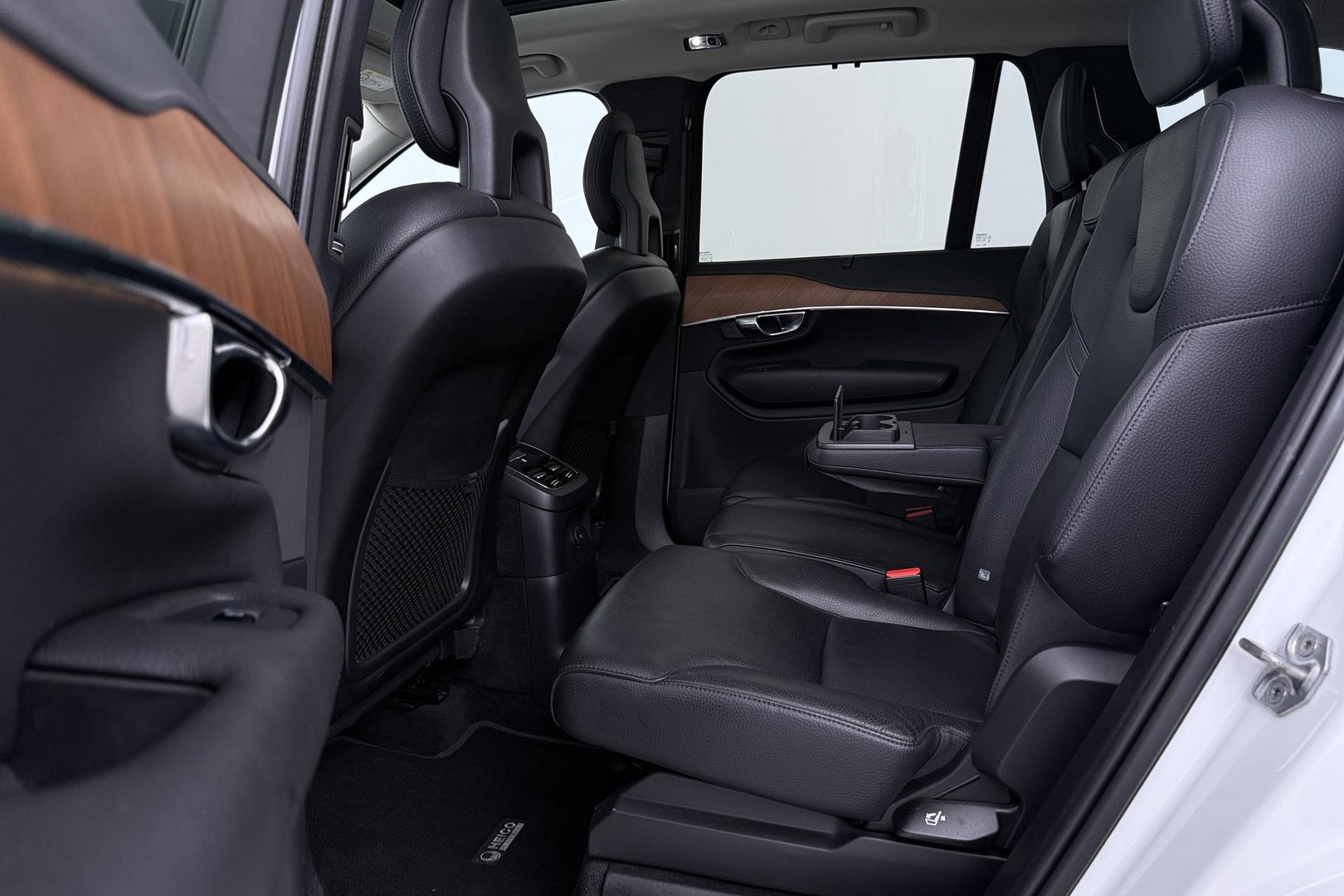 Volvo XC90 T8 Inscription | HEICO | Harman/Kardon | Panoramadak | 360° Camera | Head-Up | Trekhaak | Stoel+Stuurverwarming | ACC | 22 Inch
