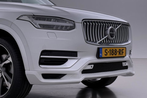 Volvo XC90 T8 Inscription | HEICO | Harman/Kardon | Panoramadak | 360° Camera | Head-Up | Trekhaak | Stoel+Stuurverwarming | ACC | 22 Inch