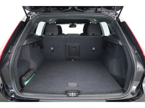 Volvo XC40 Single Motor Core | Trekhaak | Stoel + stuurverwarming | Warmtepomp