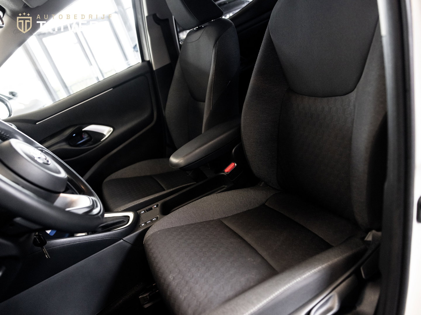 Toyota Yaris 1.5 Hybrid Dynamic l SoH 94% l AUT.l CAM l 1ste eig.l CARPLAY l BTW Auto l Dealer onderhouden