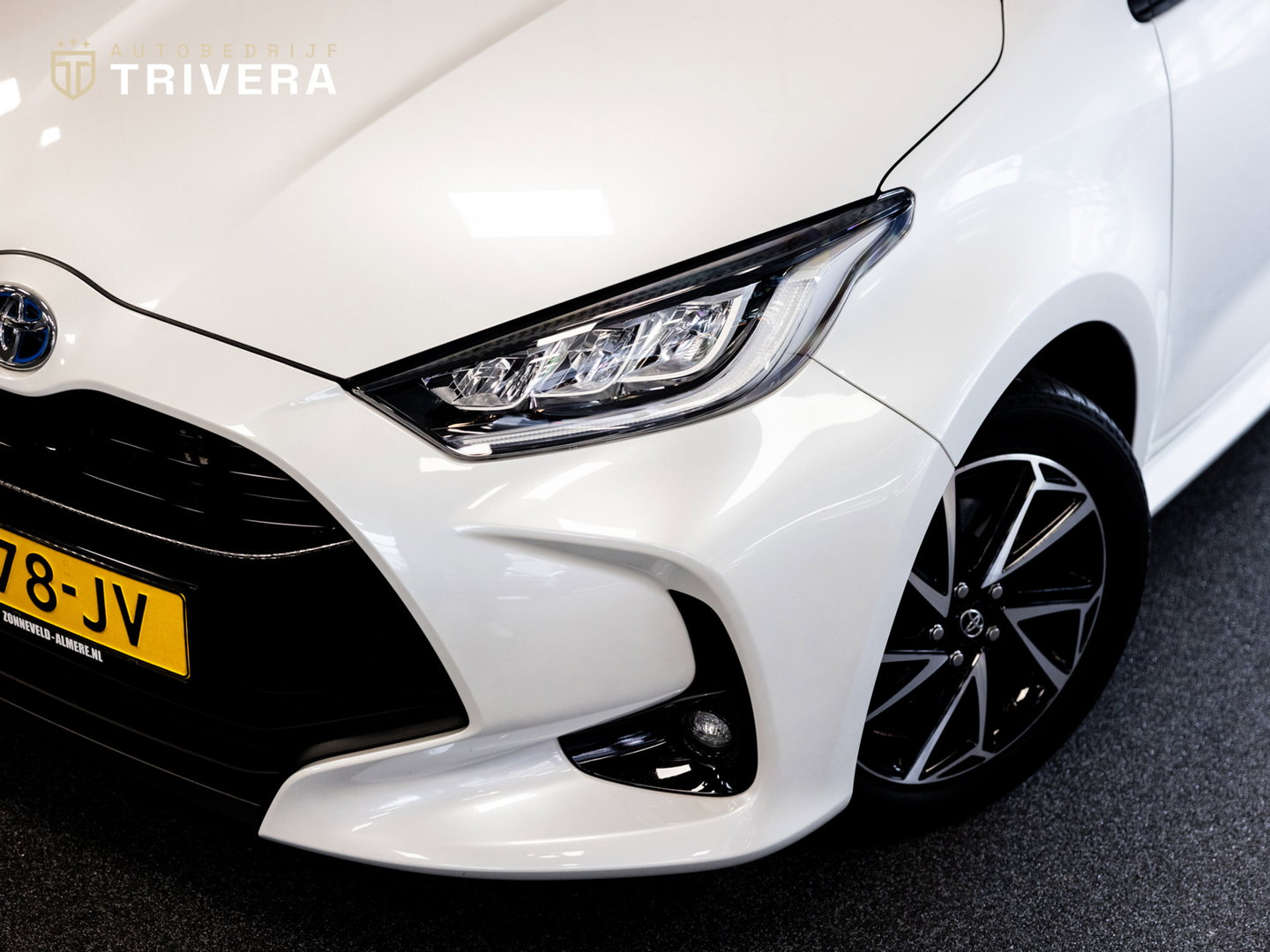 Toyota Yaris 1.5 Hybrid Dynamic l SoH 94% l AUT.l CAM l 1ste eig.l CARPLAY l BTW Auto l Dealer onderhouden