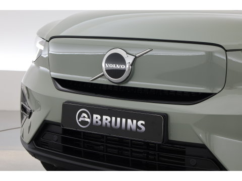 Volvo XC40 Recharge Plus 70 kWh | Stoel + stuurverw. | Pilot Ass. | Blis | Warmtepomp | Camera |