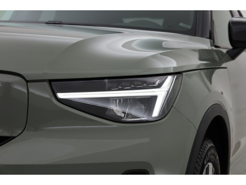 Volvo XC40 Recharge Plus 70 kWh | Stoel + stuurverw. | Pilot Ass. | Blis | Warmtepomp | Camera |