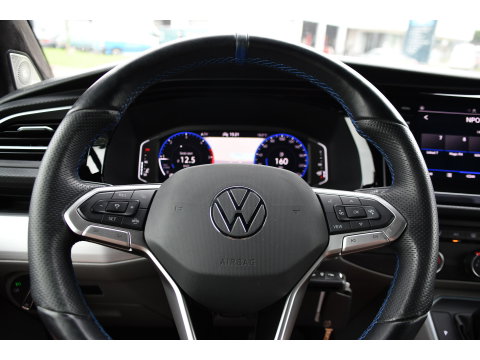 Volkswagen Transporter 2.0 TDI L2H1 28 Bulli Black Edition Virtual, Adaptieve Cruise, Camera, Carlay, LED, Stoelverwarming, Leder, 150pk, Automaat, Uniek!