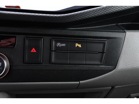 Volkswagen Transporter 2.0 TDI L2H1 28 Bulli Black Edition Virtual, Adaptieve Cruise, Camera, Carlay, LED, Stoelverwarming, Leder, 150pk, Automaat, Uniek!