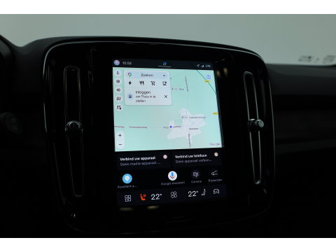 Volvo XC40 Recharge Twin Plus 82 kWh | 535 WLTP | Trekhaak | Stoel + stuurverwarming |