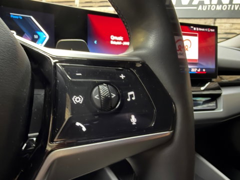 BMW 5 Serie 550e xDrive Leder Clima LED Camera Carplay 19"LM