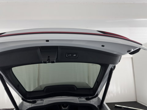 Polestar 2 Standard Range Single Motor 69 kWh [3-Fase-11kW] {SOH-90%} (INCL-BTW) Aut. *PANO | FULL-LED | MEMORY-PACK | CAMERA | KEYLESS | LANE-ASSIST | DIGI-COCKPIT | CARPLAY | DAB+ | HEATED-COMFORTSEATS | CRUISE | TOWBAR | 19''ALU*