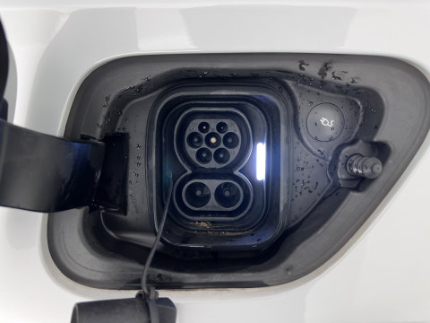 Polestar 2 Standard Range Single Motor 69 kWh [3-Fase-11kW] {SOH-90%} (INCL-BTW) Aut. *PANO | FULL-LED | MEMORY-PACK | CAMERA | KEYLESS | LANE-ASSIST | DIGI-COCKPIT | CARPLAY | DAB+ | HEATED-COMFORTSEATS | CRUISE | TOWBAR | 19''ALU*
