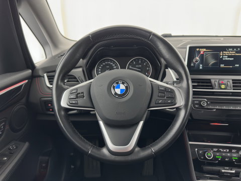 BMW 2 Serie Active Tourer 218d *LEATHER | FULL-LED | HEATED-SPORTSEATS | KEYLESS | NAVI-FULLMAP | PRIVACY-GLASS | ECC | PDC | CRUISE | 17''ALU | TOWBAR*