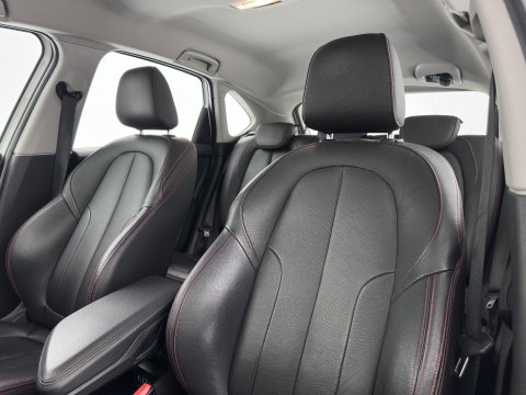 BMW 2 Serie Active Tourer 218d *LEATHER | FULL-LED | HEATED-SPORTSEATS | KEYLESS | NAVI-FULLMAP | PRIVACY-GLASS | ECC | PDC | CRUISE | 17''ALU | TOWBAR*