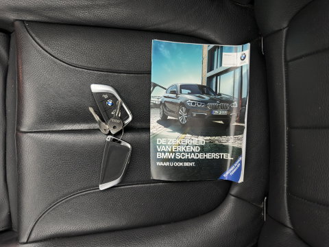 BMW 2 Serie Active Tourer 218d *LEATHER | FULL-LED | HEATED-SPORTSEATS | KEYLESS | NAVI-FULLMAP | PRIVACY-GLASS | ECC | PDC | CRUISE | 17''ALU | TOWBAR*