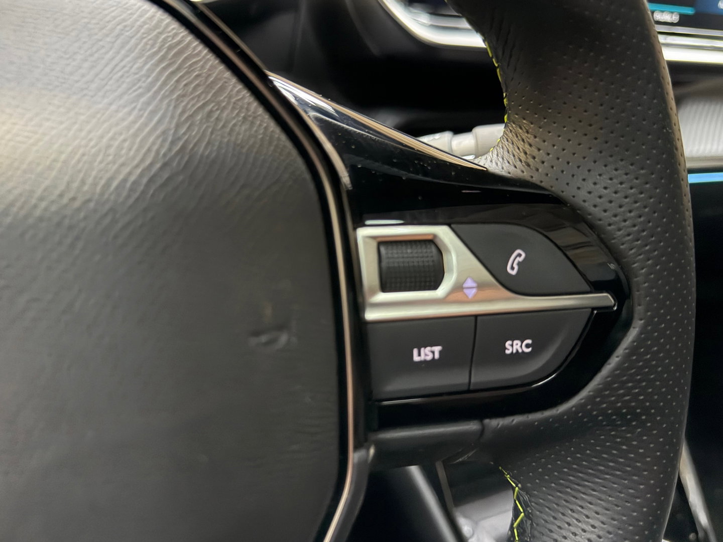 Peugeot e-208 EV GT 350 50 kWh 17"LM, Panorama, Camera, Cruise Control, Led dagrijverlichting