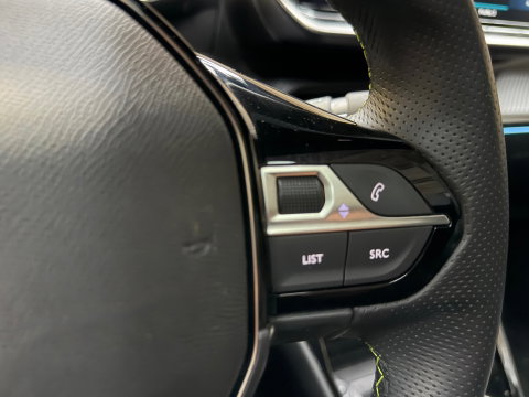 Peugeot e-208 EV GT 350 50 kWh 17"LM, Panorama, Camera, Cruise Control, Led dagrijverlichting