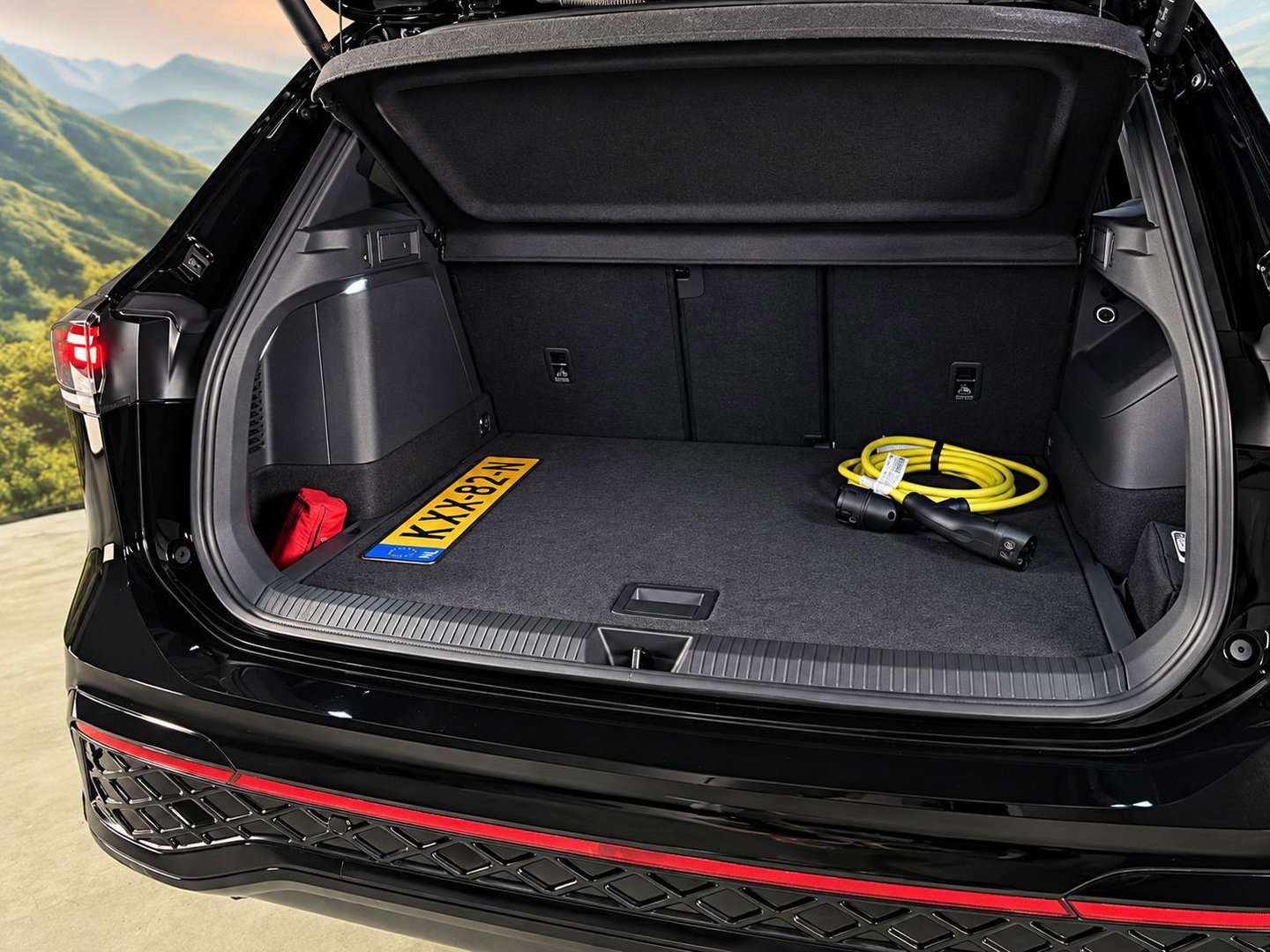 Volkswagen Tiguan 1.5 eHybrid R-Line Edition