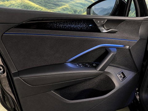 Volkswagen Tiguan 1.5 eHybrid R-Line Edition