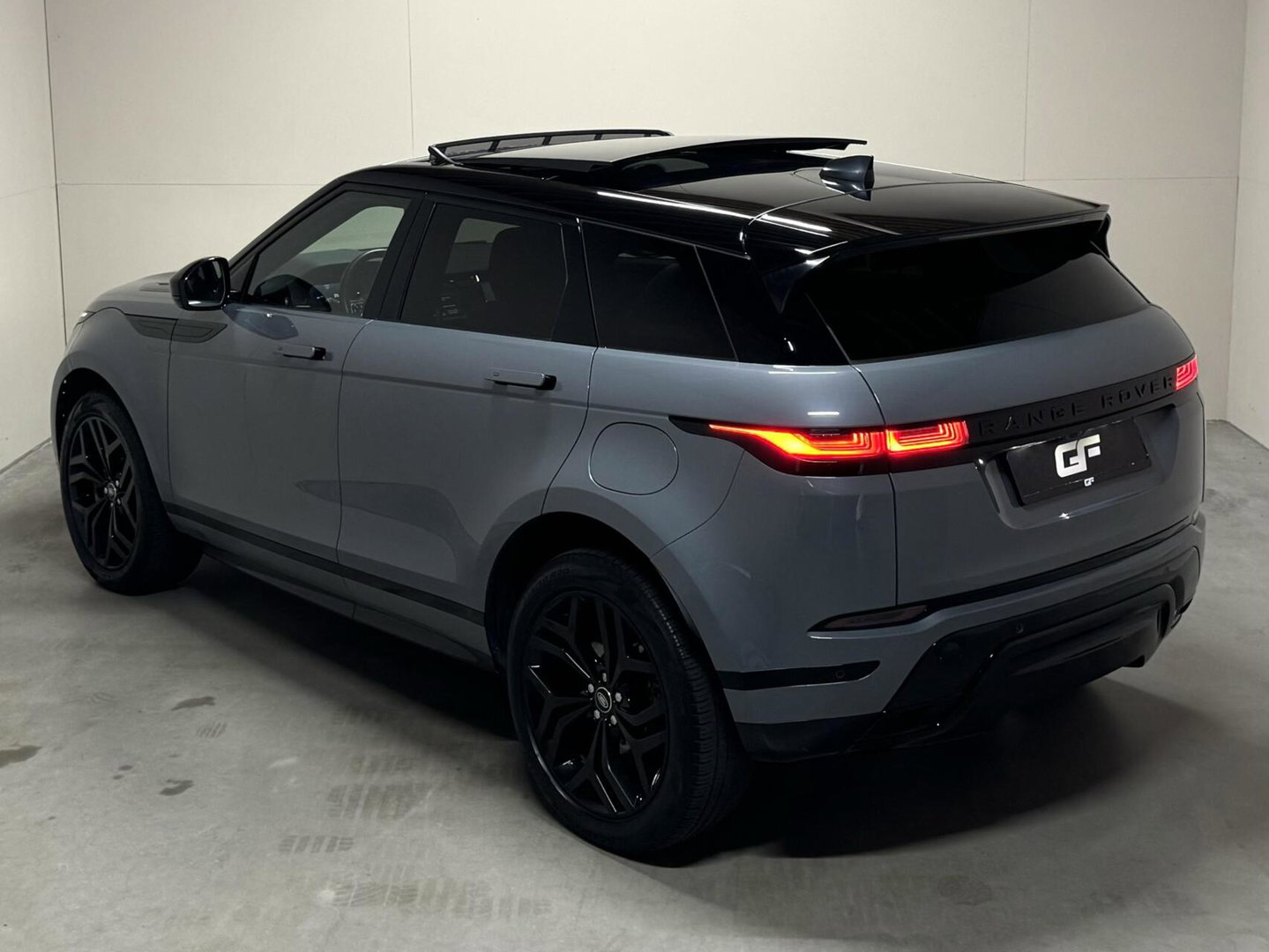 Land Rover Range Rover Evoque 1.5 P300e AWD R-Dynamic SE Pano Merdian