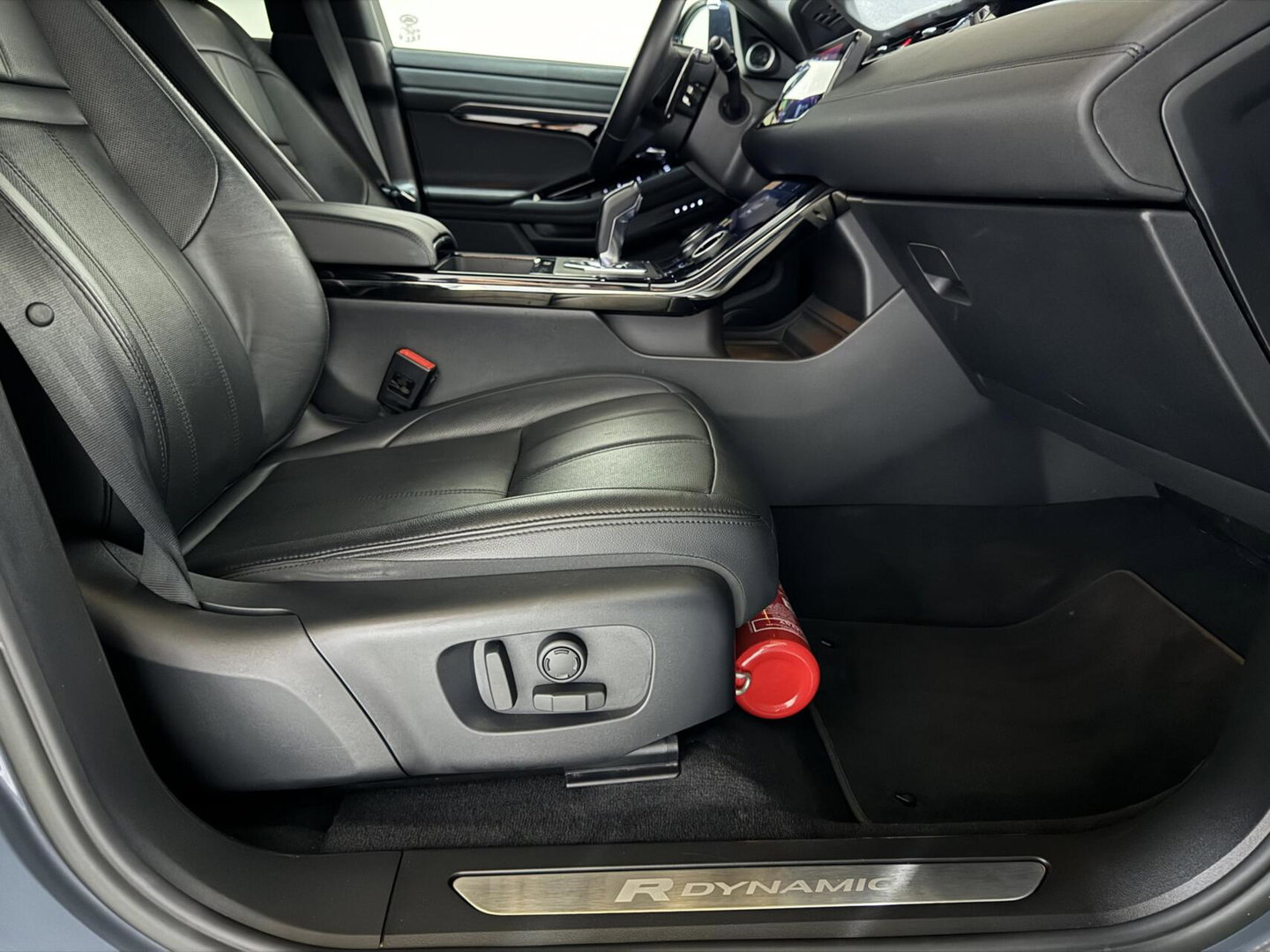 Land Rover Range Rover Evoque 1.5 P300e AWD R-Dynamic SE Pano Merdian