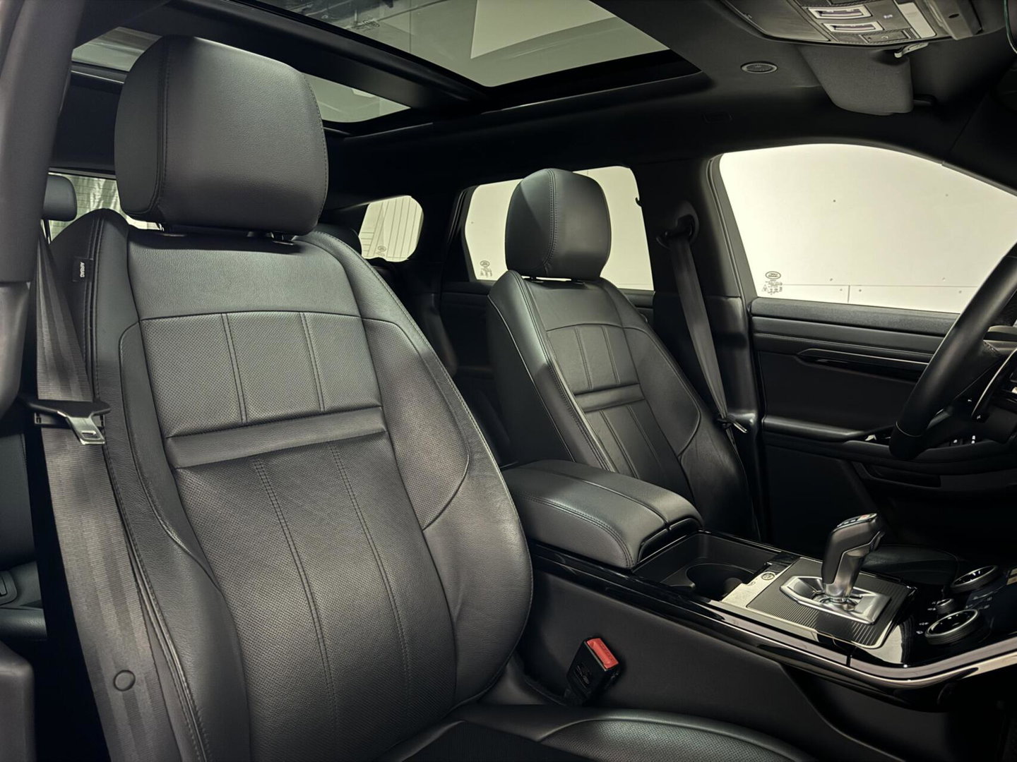 Land Rover Range Rover Evoque 1.5 P300e AWD R-Dynamic SE Pano Merdian
