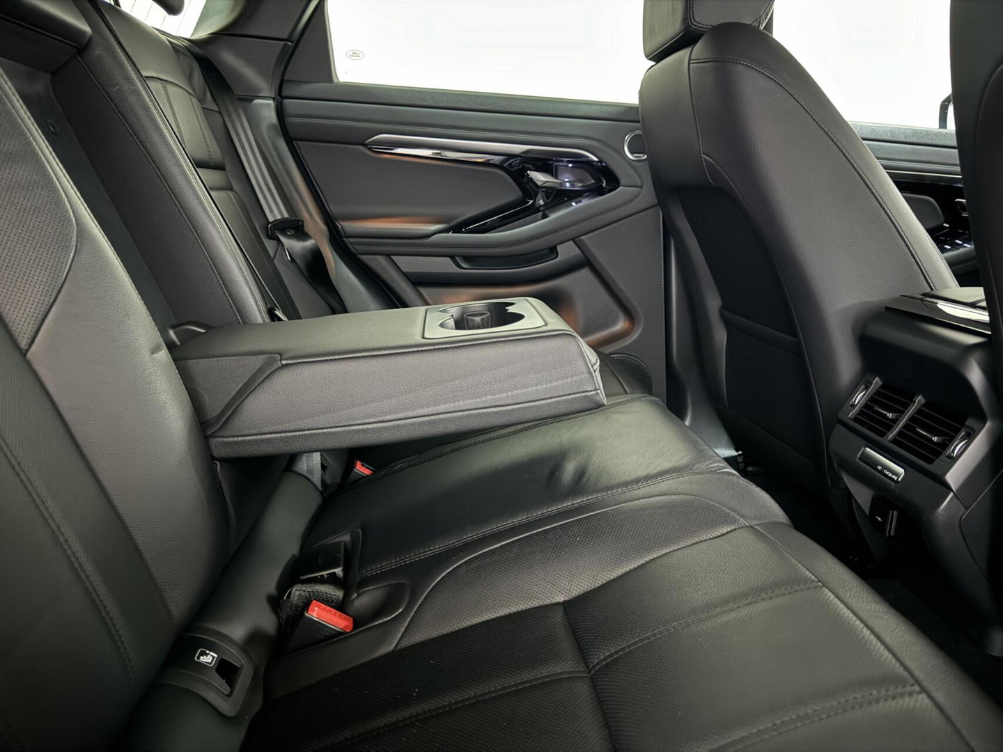 Land Rover Range Rover Evoque 1.5 P300e AWD R-Dynamic SE Pano Merdian