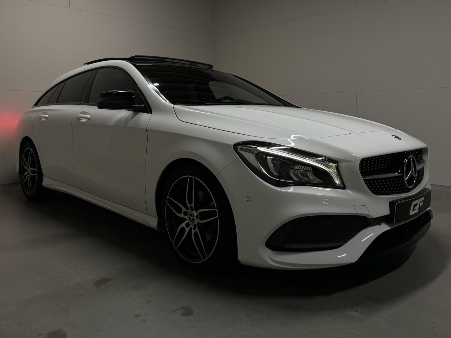 Mercedes-Benz CLA Shooting Brake AMG Pano Navi Cruise Camera NAP