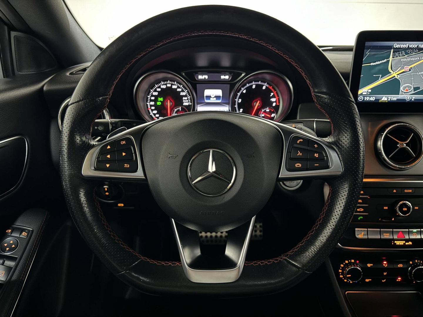Mercedes-Benz CLA Shooting Brake AMG Pano Navi Cruise Camera NAP