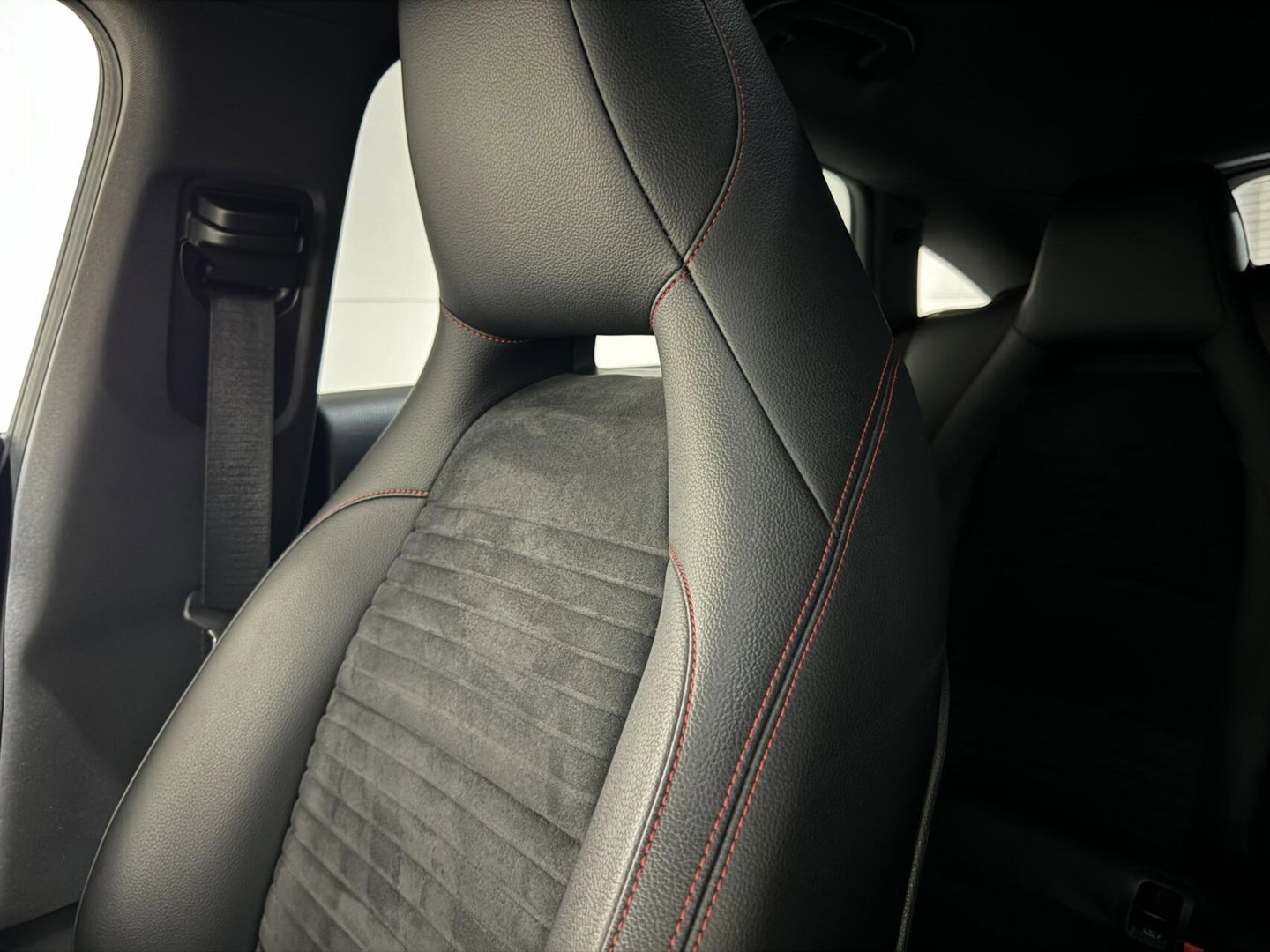 Mercedes-Benz CLA Shooting Brake AMG Pano Navi Cruise Camera NAP
