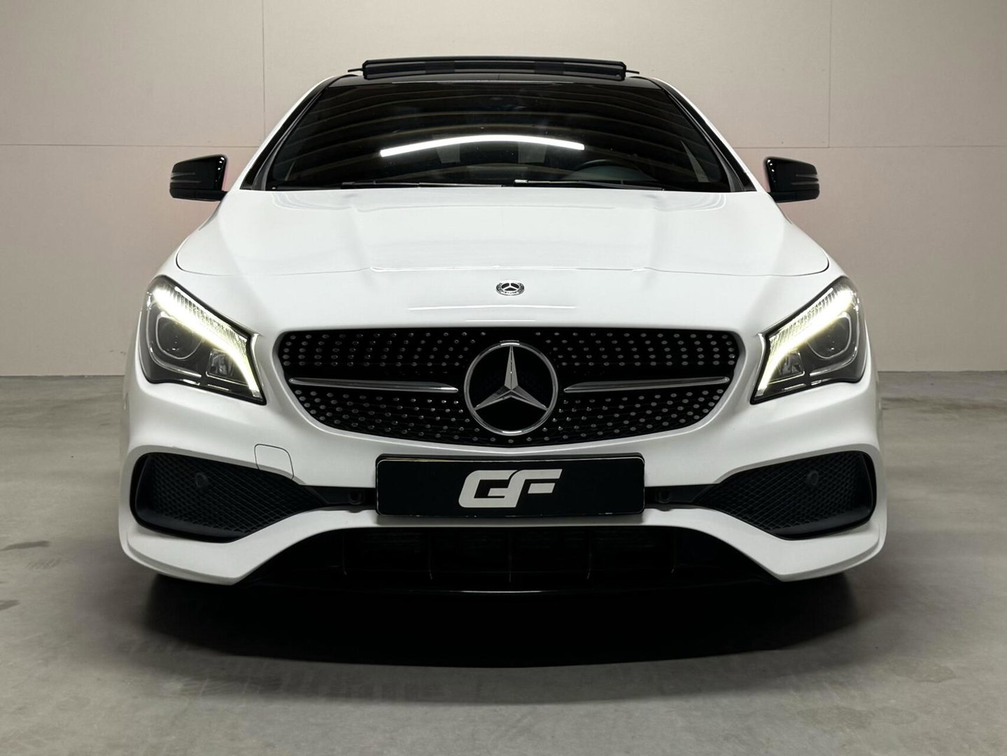 Mercedes-Benz CLA Shooting Brake AMG Pano Navi Cruise Camera NAP