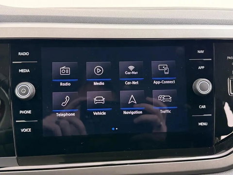 Volkswagen Polo 1.0 TSI DSG Carplay ACC PDC Navi NAP
