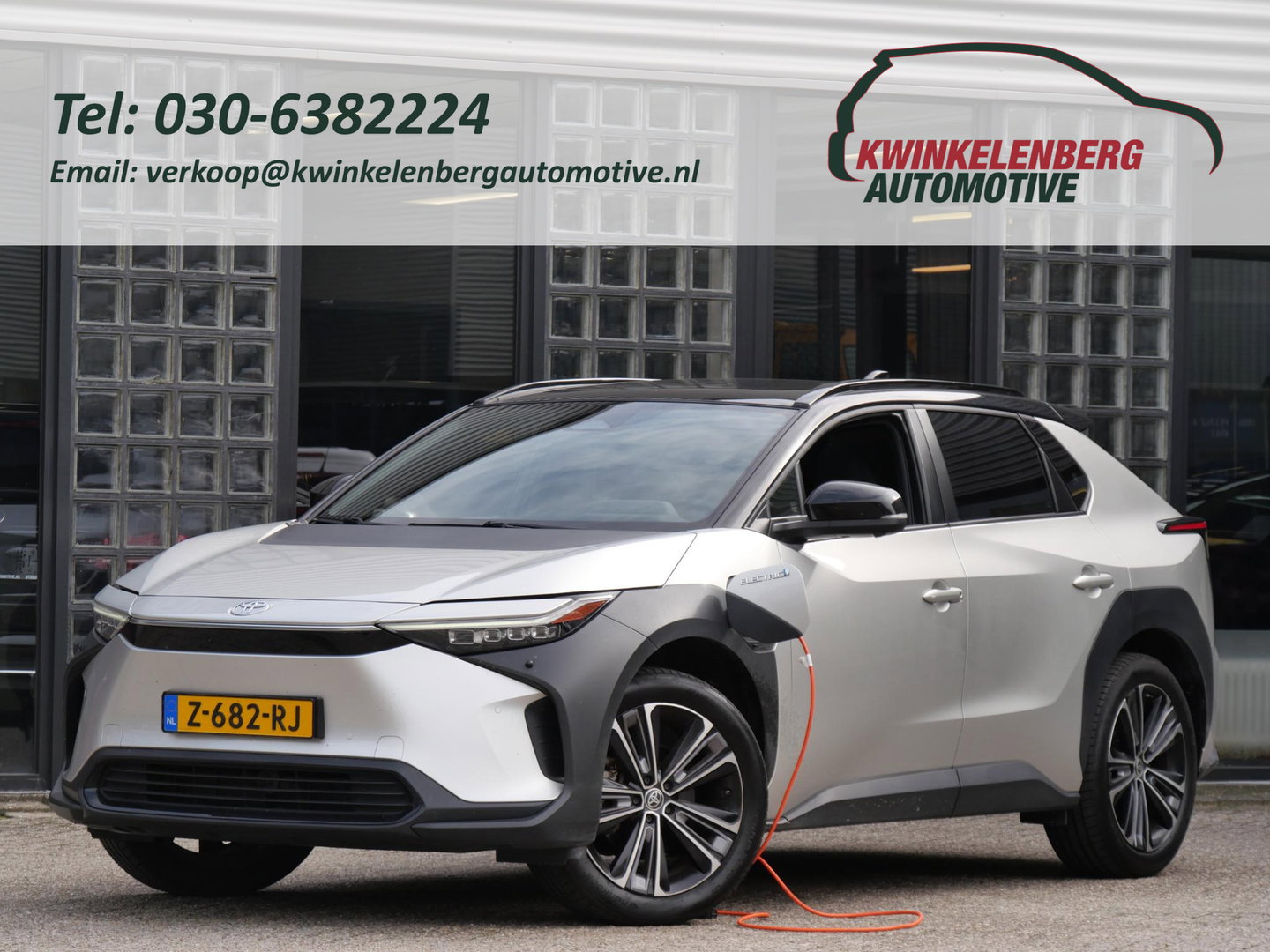 Toyota Bz4x 71kWh/ BI-TONE/ PANORAMADAK/ ELEKT. STOEL/ ELEKT. KLEP/ SOH 96%