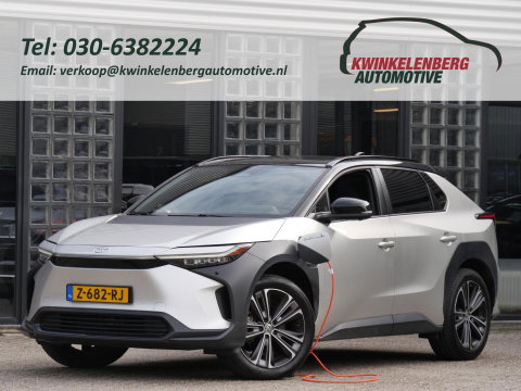 Toyota Bz4x 71kWh/ BI-TONE/ PANORAMADAK/ ELEKT. STOEL/ ELEKT. KLEP/ SOH 96%