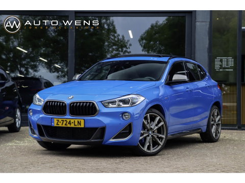 BMW X2 M35i High Executive Panoramadak | Harman Kardon | Sportstoelen | Misano Blue