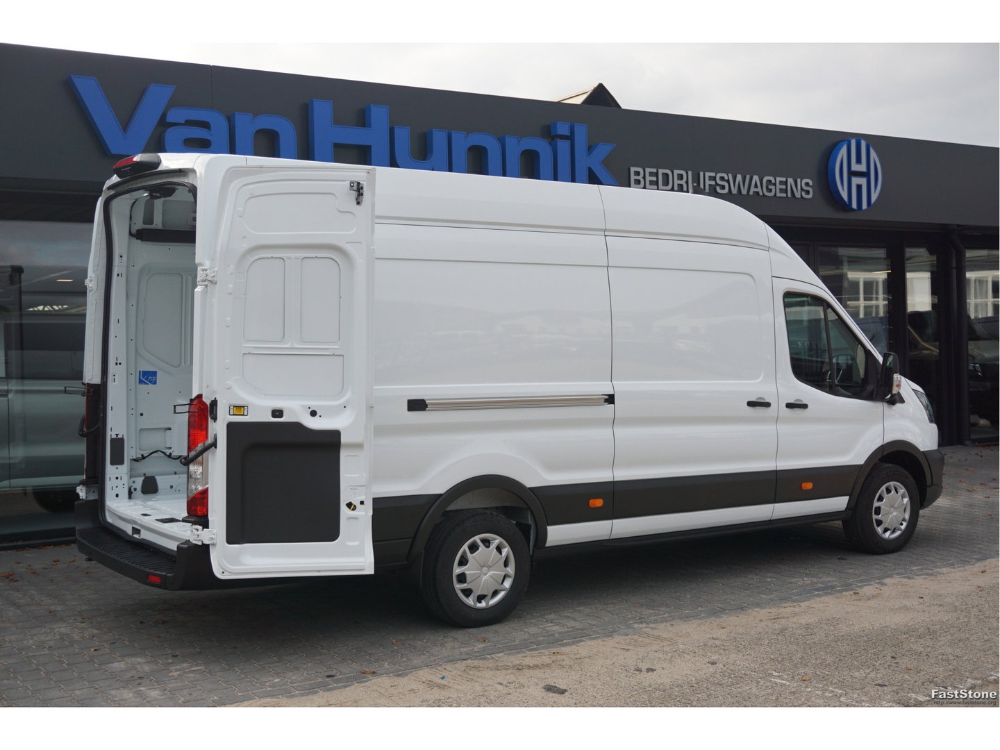 Ford Transit 350L 105PK L4H3 BPM VRIJ!! Navi, 360° Camera, Adap. Cruise, Stoel-Stoel!! NR.  A31