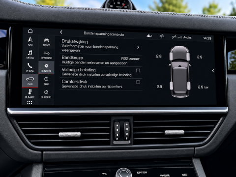 Porsche Cayenne 4.0 Turbo S E-Hybrid 680 PK Pano Softclose Sportchrone Ventilatie