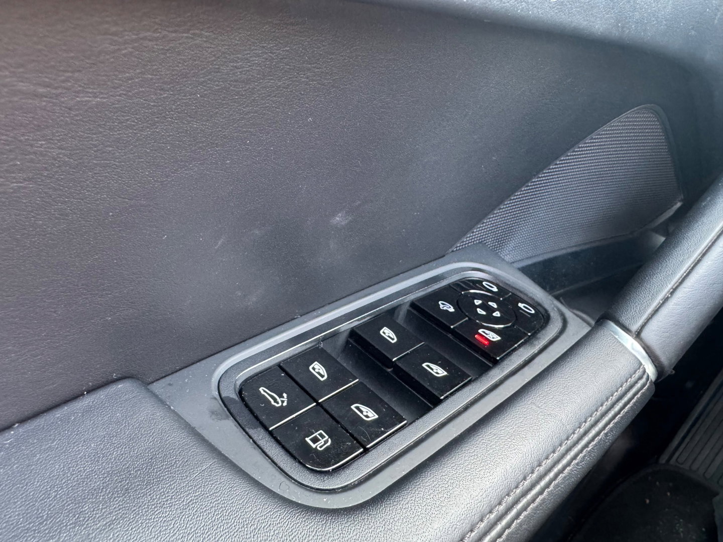 Porsche Cayenne 4.0 Turbo S E-Hybrid 680 PK Pano Softclose Sportchrone Ventilatie