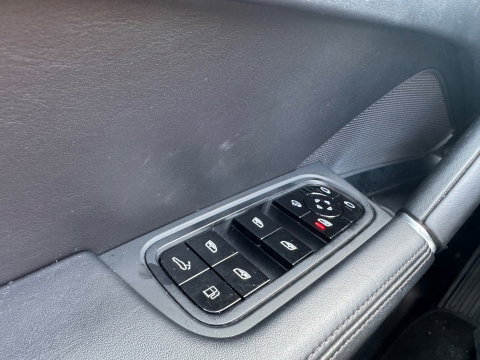 Porsche Cayenne 4.0 Turbo S E-Hybrid 680 PK Pano Softclose Sportchrone Ventilatie