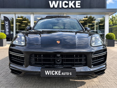 Porsche Cayenne 4.0 Turbo S E-Hybrid 680 PK Pano Softclose Sportchrone Ventilatie