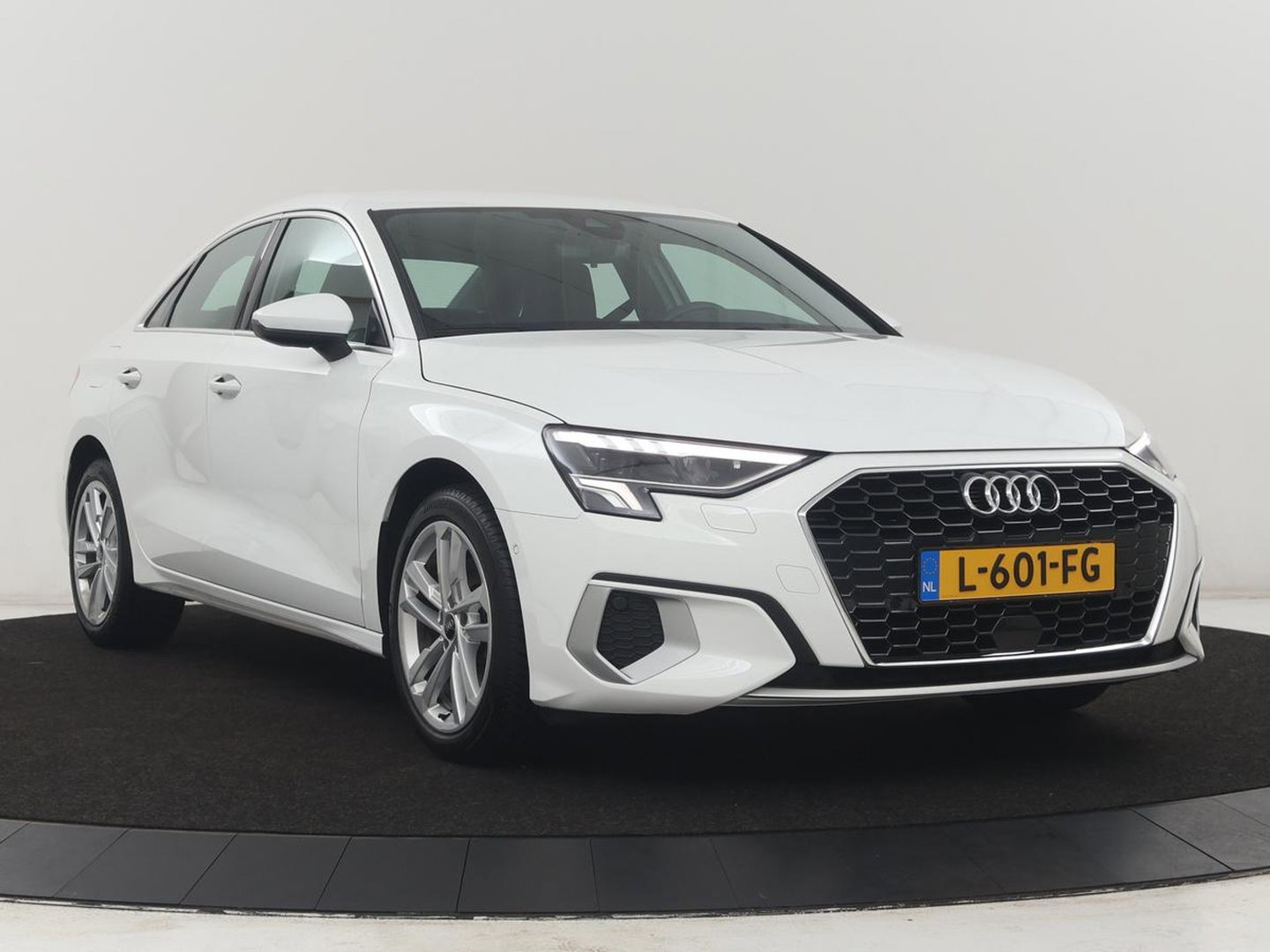 Audi A3 Limousine 35 TFSI S edition