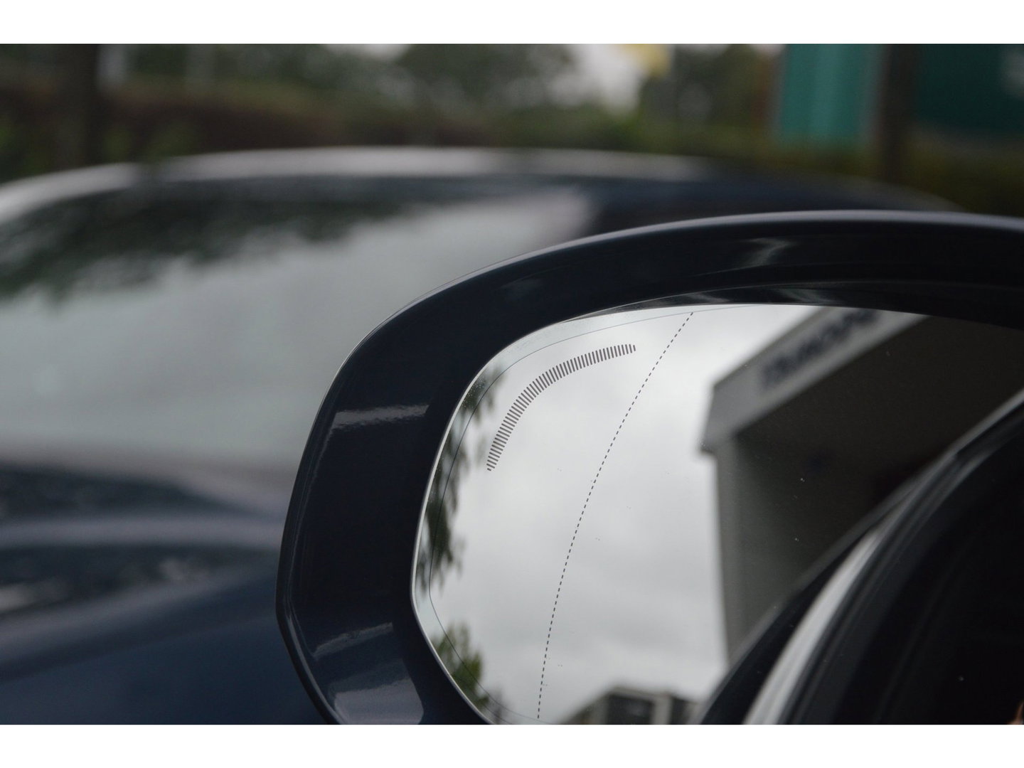 Volvo XC60 T6 Hybride AWD Long Range | Panoramadak | BLIS | Camera | Stoel + Stuur Verwarmd |