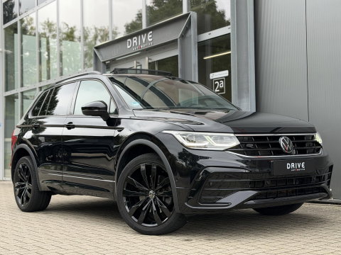 Volkswagen Tiguan 1.4 TSI eHybrid R-Line Business+ Black Style |Pano|Leer|Memory|ACC|Winter|HUD|IQ|Trekhaak|20"