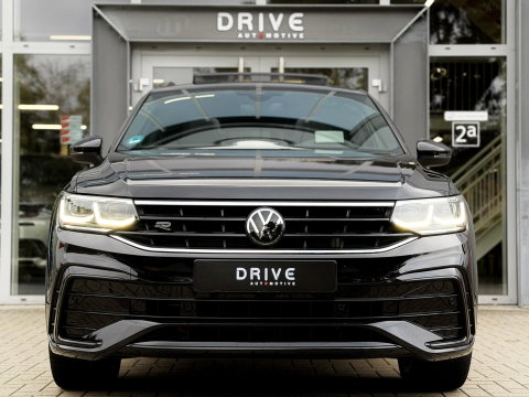 Volkswagen Tiguan 1.4 TSI eHybrid R-Line Business+ Black Style |Pano|Leer|Memory|ACC|Winter|HUD|IQ|Trekhaak|20"