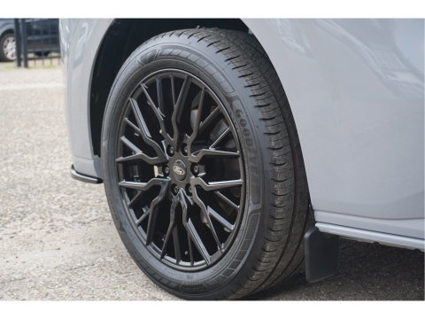 Ford Transit Custom 340L JWR Edition DC Elektrisch 71 kWh / 218 PK Navi, Camera, 19" LM, ACC, Matrix LED!! NR. 600
