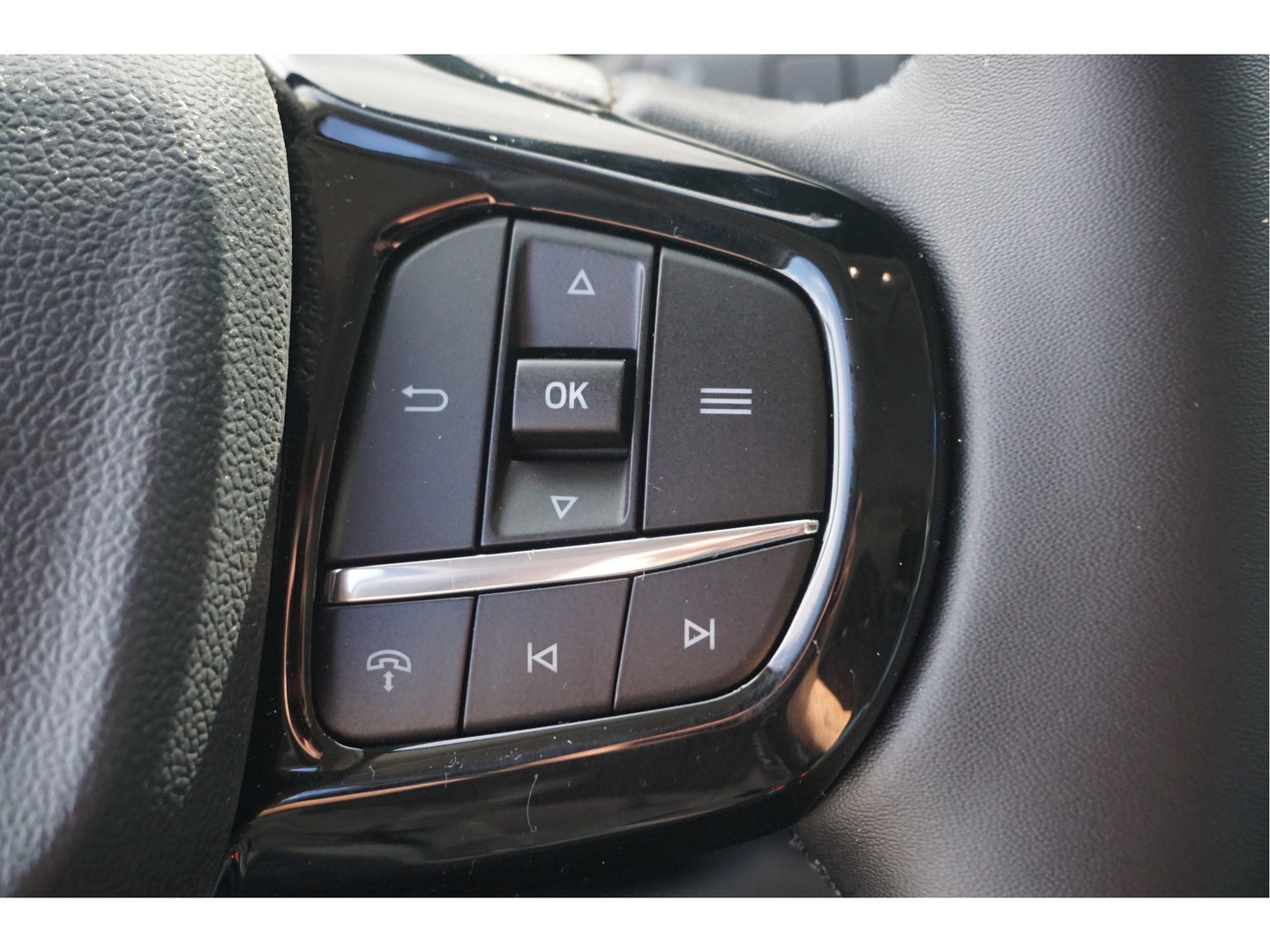 Ford E-Transit Custom 340L 218PK 71KWH Sport AUT Apple CP/Android A, Cam, 17" LM, 2x Schuifdeur!! NR. 652