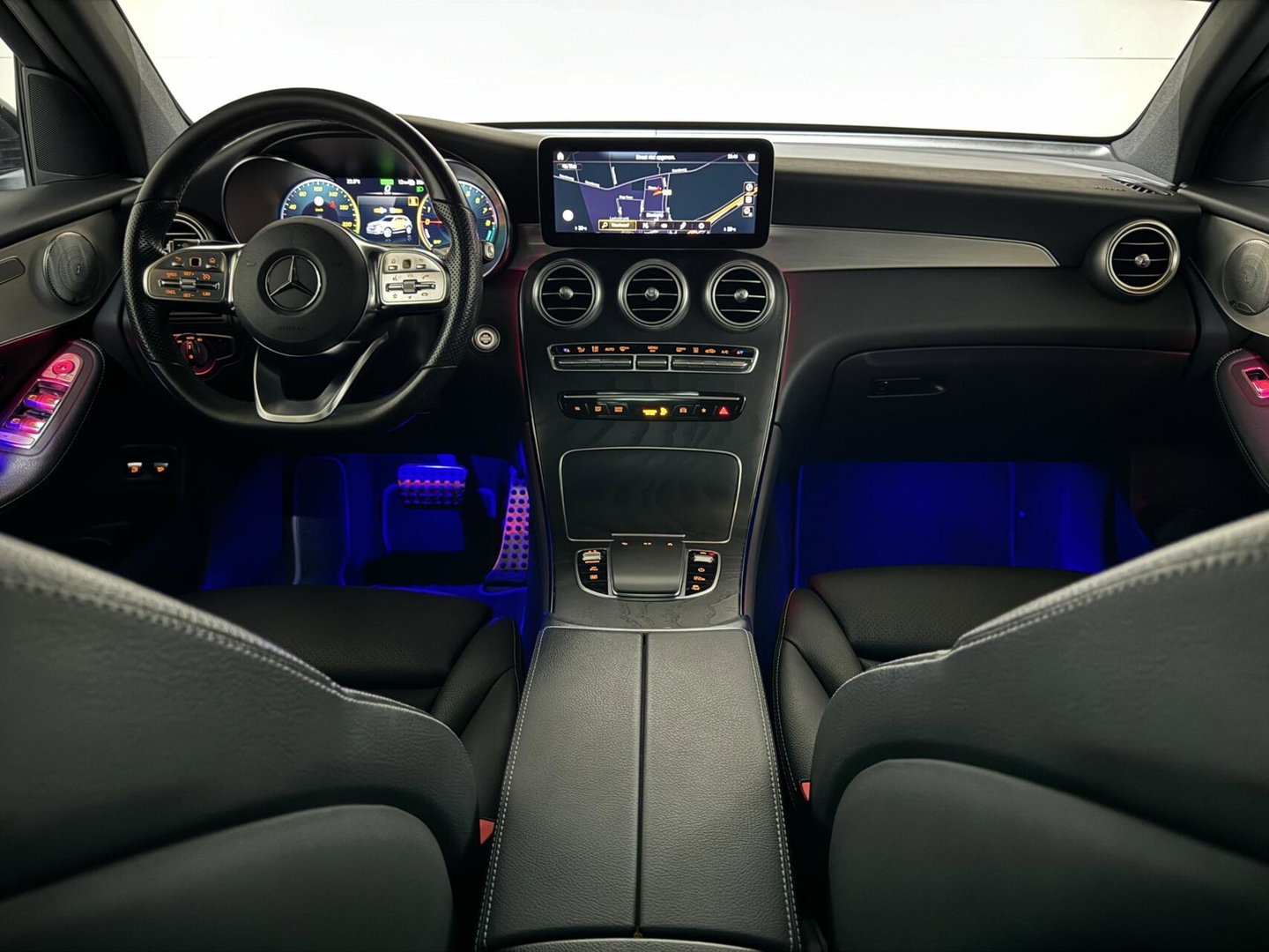 Mercedes-Benz GLC 300e 4MATIC AMG Pano Burmester 360º Sfeer Memory