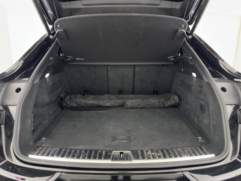 Porsche Cayenne Coupé 3.0 E-Hybrid Platinum Edition (Plug-In) {SoH-100%} Aut. *PANO | LEATHER | FULL-LED | BOSE-SURROUND | MEMORY-PACK | TOPVIEW | SPORTSEATS | DAB | NAVI-FULLAMP | PRIVACY-GLASS | SHIFTPADDLES | TOWBAR | 22''ALU*