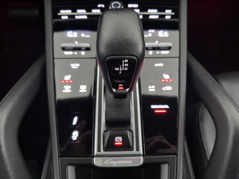 Porsche Cayenne Coupé 3.0 E-Hybrid Platinum Edition (Plug-In) {SoH-100%} Aut. *PANO | LEATHER | FULL-LED | BOSE-SURROUND | MEMORY-PACK | TOPVIEW | SPORTSEATS | DAB | NAVI-FULLAMP | PRIVACY-GLASS | SHIFTPADDLES | TOWBAR | 22''ALU*