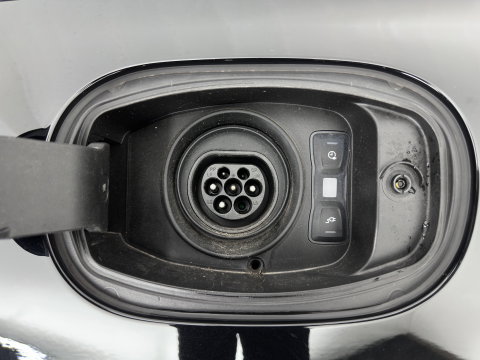 Porsche Cayenne Coupé 3.0 E-Hybrid Platinum Edition (Plug-In) {SoH-100%} Aut. *PANO | LEATHER | FULL-LED | BOSE-SURROUND | MEMORY-PACK | TOPVIEW | SPORTSEATS | DAB | NAVI-FULLAMP | PRIVACY-GLASS | SHIFTPADDLES | TOWBAR | 22''ALU*